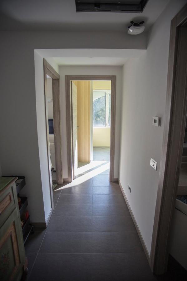 Casa Sophia Apartment Сан Феличе дел Бенако Екстериор снимка
